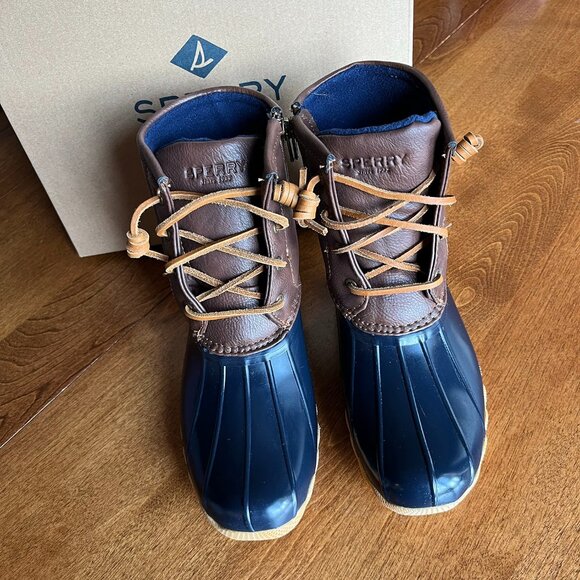Sperry Other - Sperry Saltwater boots girls 2 NIB